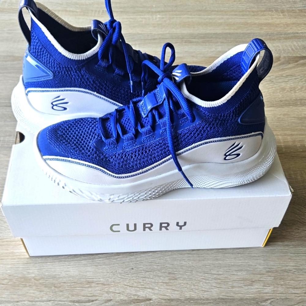 Youth Basketball Shoes 6Y | Under Armour Curry Flow 8 GS | Golden State Warriors